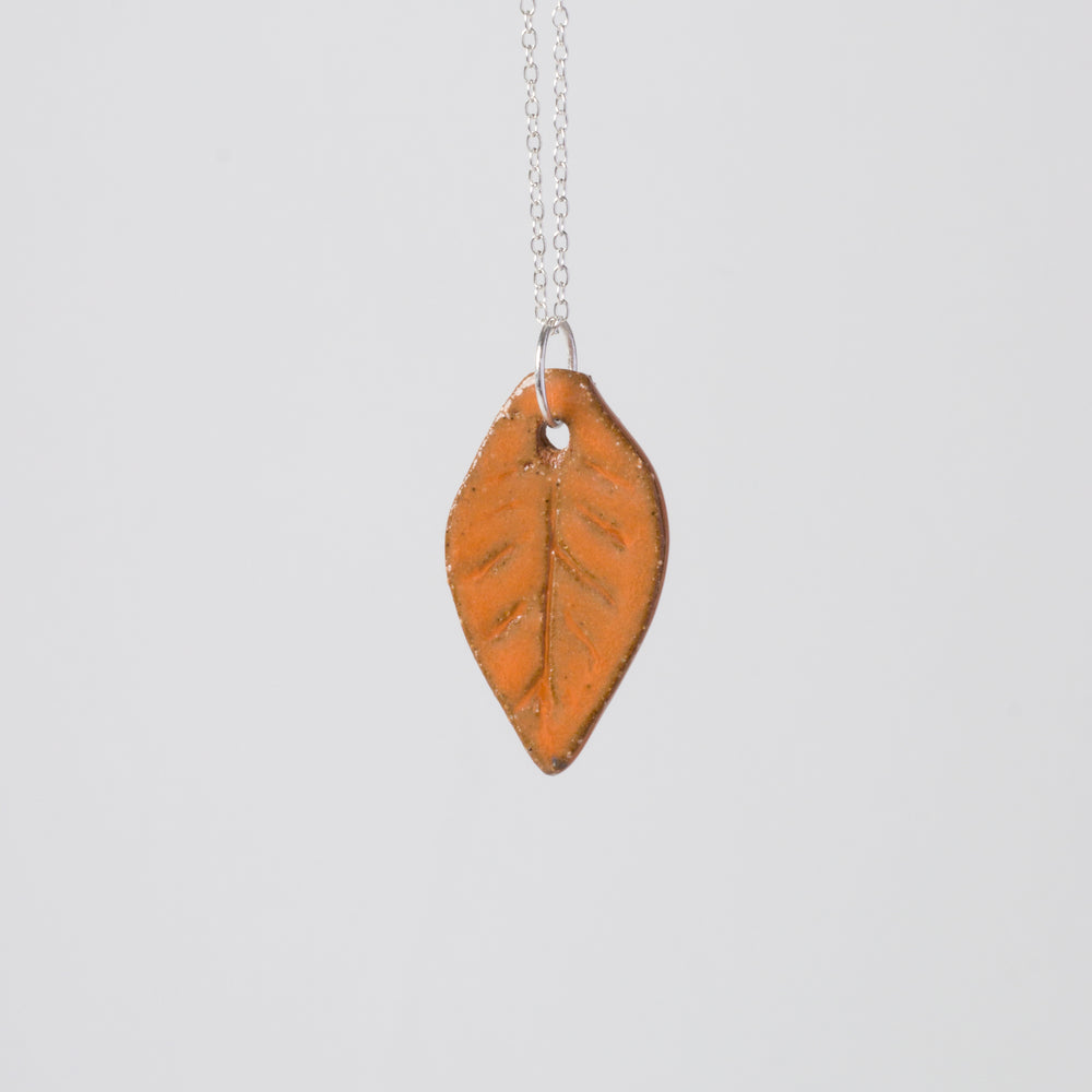 "Hannah" | Leaf Necklace